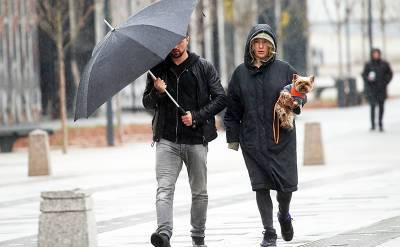 На эти выходные в Москве штормовой ветер и ливень. Прогноз погоды от Гисметео на субботу и воскресенье - svpressa.ru - Москва - Московская обл.