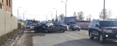 В Омске на Красноярском тракте в ДТП погиб водитель автомобиля - runews24.ru - Красноярск - Омск - Омская обл.