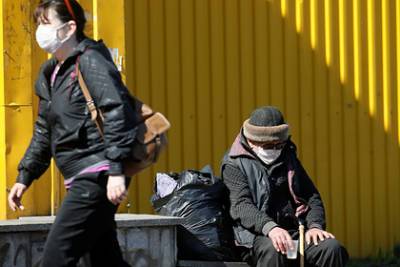 Украинцам предрекли жизнь за чертой бедности - lenta.ru - Украина