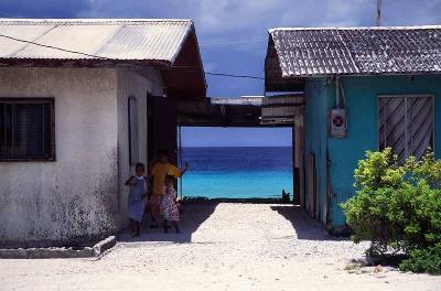 Эколог Пелениза Алофа перечислила государства, которые исчезнут из-за глобального потепления - actualnews.org - Кирибати - Маршалловы Острова - Тувалу - Экология