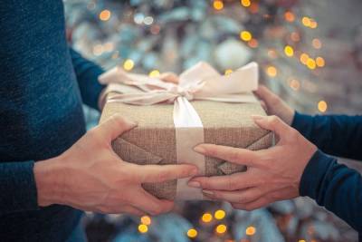 Никита Масленников - Экономист посоветовал россиянам купить новогодние подарки в ноябре - abnews.ru