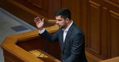 Александр Качура - Качура заявил, что украинцы имеют право обращаться в суды из-за отстранения от работы без вакцины - kp.ua - Украина