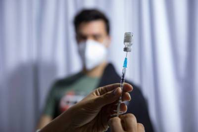 Медсестра ввела шестикратную дозу вакцины пациенту «Клалит» - nashe.orbita.co.il - Израиль