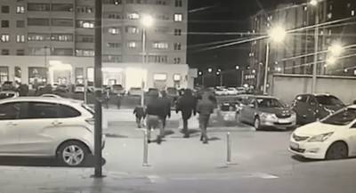 Опубликованы кадры начала потасовки в Новой Москве - 7info.ru - Москва
