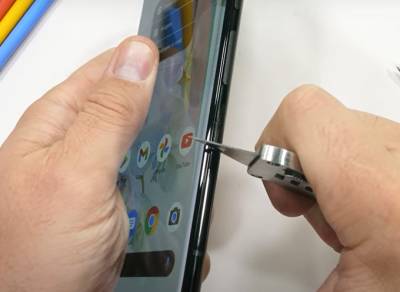 В Сети появилось видео с тестированием смартфона Pixel 6 Pro на прочность - actualnews.org
