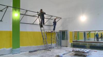 В зале пензенской школы бокса трудятся рабочие - penzainform.ru