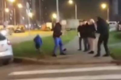 Избитый в Новой Москве отец с ребенком раскрыл подробности конфликта - mk.ru - Москва - Азербайджан