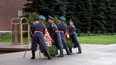 В России отмечают 80-летие легендарного Парада на Красной площади - tvc.ru - Москва - Россия