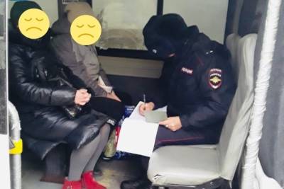 Алла Самойлова - В Йошкар-Оле четырех пассажиров наказали за отсутствие масок - mk.ru - респ. Марий Эл