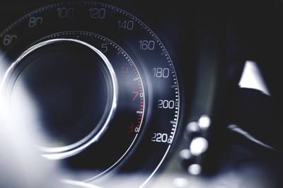 Названы три способа избежать штрафа за превышение скорости - vm.ru - Москва