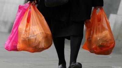 Стало известно, когда в Украине начнут штрафовать за пластиковые пакеты - enovosty.com - Украина - Запрет