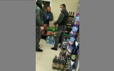 В Одессе пьяный покупатель разделся в супермаркете - korrespondent.net - Украина - Одесса - Новости Одессы