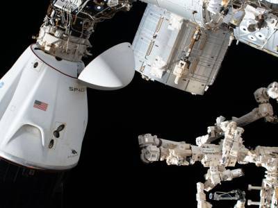 Шейн Кимбро - Меган Макартур - NASA перенесло возвращение астронавтов с МКС на Землю - gordonua.com - США - Украина - Япония