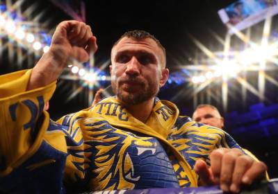 Василий Ломаченко - Ломаченко поздравил Захареева с победой на чемпионате мира - sport.bigmir.net - Россия
