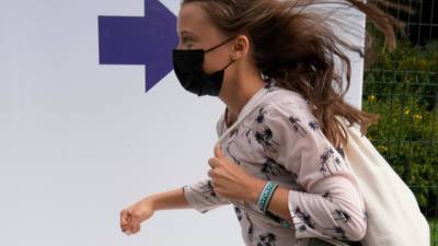 Грета Тунберг - Из-за многочисленных угроз Грета Тунберг съехала от родителей - vesti.ru - Швеция