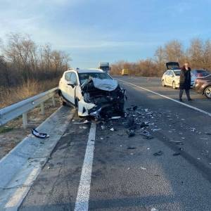 На запорожской трассе столкнулись четыре автомобиля. Фото - reporter-ua.com - Симферополь - Запорожская обл. - Харьков - county Ford