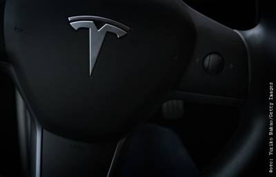 Илон Маск - Илон Маск - Цена акций Tesla упала более чем на 5% на обещании Маска продать 10% бумаг - interfax.ru - Москва - Twitter