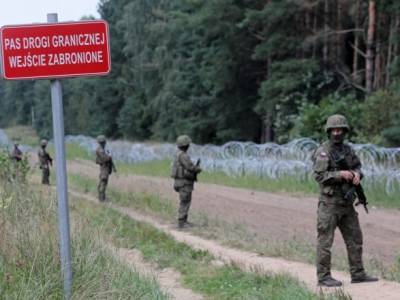 Александр Лукашенко - Мариуш Блащак - Польша привела в готовность войска вдоль границы из-за ситуации с мигрантами - unn.com.ua - Украина - Киев - Белоруссия - Эстония - Польша - Литва - Минск - Латвия