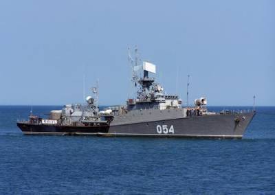 Корабли ЧФ отработали поиск подводной лодки условного противника - argumenti.ru - Россия - США - Ейск