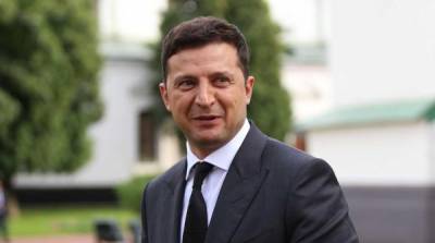 Владимир Зеленский - Петр Порошенко - Виктор Янукович - Вадим Карасев - Эксперт предрек Зеленскому поражение в войне с олигархами - newzfeed.ru - Украина