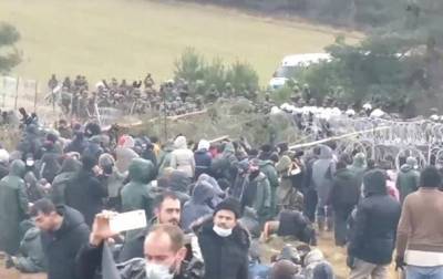 Появилось видео стычки на границе с Польшей - korrespondent.net - Украина - Белоруссия - Польша