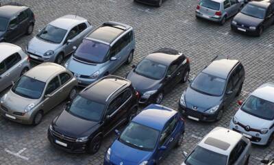 Петербуржцы больше 200 раз пожаловались на неправильную парковку машин в Комитет по транспорту - neva.today - Санкт-Петербург