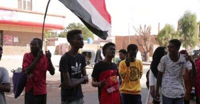 Омар Аль-Башир - Перебои с Интернетом затруднили кампанию гражданского неповиновения в Судане - obzor.lt - Судан - г. Хартум