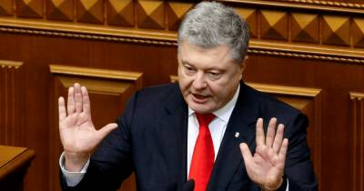 Петр Порошенко - Порошенко продал акции своих телеканалов из-за "антиолигархического" закона: подробности - focus.ua - Украина