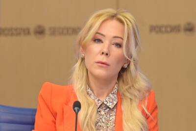 Екатерина Мизулина - В России предложили ввести блокировку информации до суда из-за ЛГБТ-пропаганды - lenta.ru - Россия
