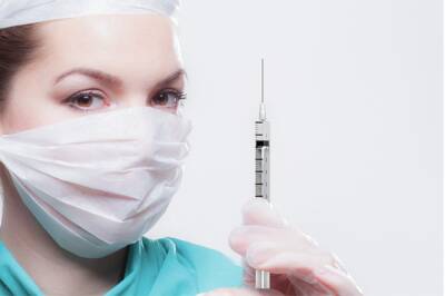 В Хабаровске от коронавируса привилось 70% учителей - hab.aif.ru - Хабаровск