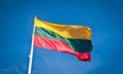 Габриэлюс Ландсбергис - Литва призвала внести аэропорты Беларуси в список санкционных объектов - hubs.ua - Украина - Белоруссия - Литва