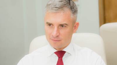 Александр Новиков - Глава НАПК Новиков заработал в октябре больше 470 тысяч гривен - ru.slovoidilo.ua - Украина