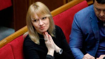 Владимир Зеленский - Руслан Стефанчук - Александр Корниенко - Преемник или преемница: Кто возглавит партию «Слуга народа» вместо Корниенко - bin.ua - Украина