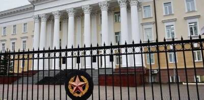 Минобороны Белоруссии вызвало военного атташе Польши из-за обвинений в миграционном кризисе - runews24.ru - Белоруссия - Польша - Минск - Варшава