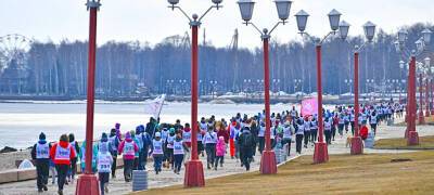 В Петрозаводске завершается беговой сезон - stolicaonego.ru - Петрозаводск - республика Карелия