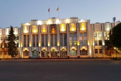Ярославцы просят главу региона обойтись без банкета - yar.mk.ru - Ярославская обл.