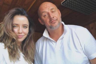 Надежда Дорофеева - Анастасия Каменских - Надя Дорофеева - Потап - Потап неожиданно показал Дорофееву в пижаме и заставил плясать под свою "дудку": кадры - sport.politeka.net - Украина