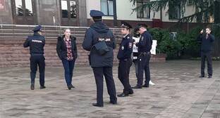 Активист оштрафован в Сочи после пикета в поддержку Навального - kavkaz-uzel.eu - Сочи