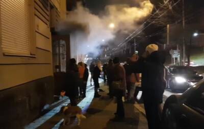Во Львове ограбили и подожгли салон красоты - korrespondent.net - Украина - Львов - Харьков