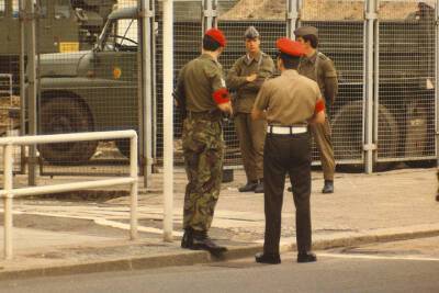 На границе с Польшей были задержаны силовиками 50 неонацистов из Германии - mk.ru - Германия - Польша - Литва