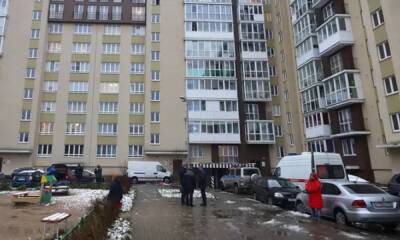 11-летняя девочка выпала из окна многоэтажки после ссоры с мамой: через 40 минут ее папа тоже погиб - gubdaily.ru - Калининград