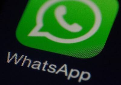 Rolling Stone: WhatsApp передает информацию о пользователях властям каждые 15 минут - ya62.ru - США