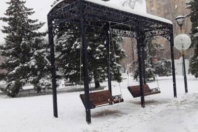В Саратове на уборку снега вышли 200 человек - saratov.mk.ru - Саратов