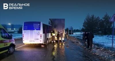 Александр Бастрыкин - В Татарстане возбудили уголовное дело после ДТП вахтового автобуса с фурой - realnoevremya.ru - Россия - респ. Татарстан