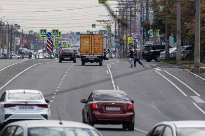 В мэрии Челябинска ответили на заявление ГИБДД о росте аварий на Комсомольском проспекте - znak.com - Россия - Челябинск - Комсомольск