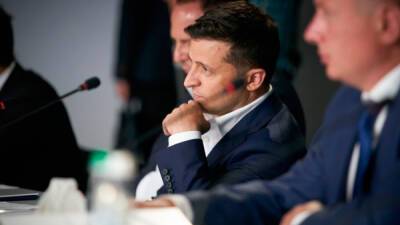 Кабмин решил увеличить расходы на президентский университет в 5 раз - bin.ua - Украина
