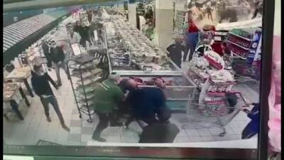 Несмотря на видео нападения: суд освободил братьев, избивших полицейского в Нешере - vesty.co.il - Израиль