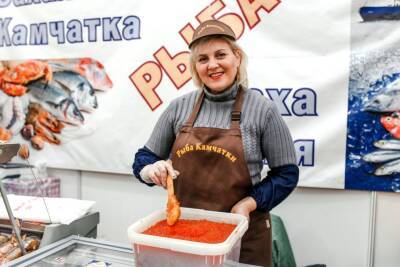 Новогодняя ярмарка в Ледовом дворце «Глазов Арена» поможет глазовчанам подготовиться к встрече главного семейного праздника - gorodglazov.com - Россия - Белоруссия - респ. Удмуртия