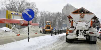 Вячеслав Гладков - В Белгородскую область доставили еще 204 единицы коммунальной спецтехники - runews24.ru - Белгородская обл. - Белгород