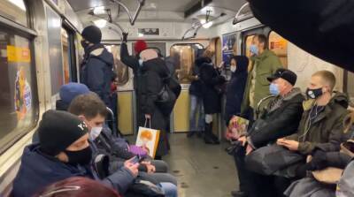 Проезд в метро для невакцинированных харьковчан: в ХОГА дали ответ - politeka.net - Украина - Харьков - Скончался